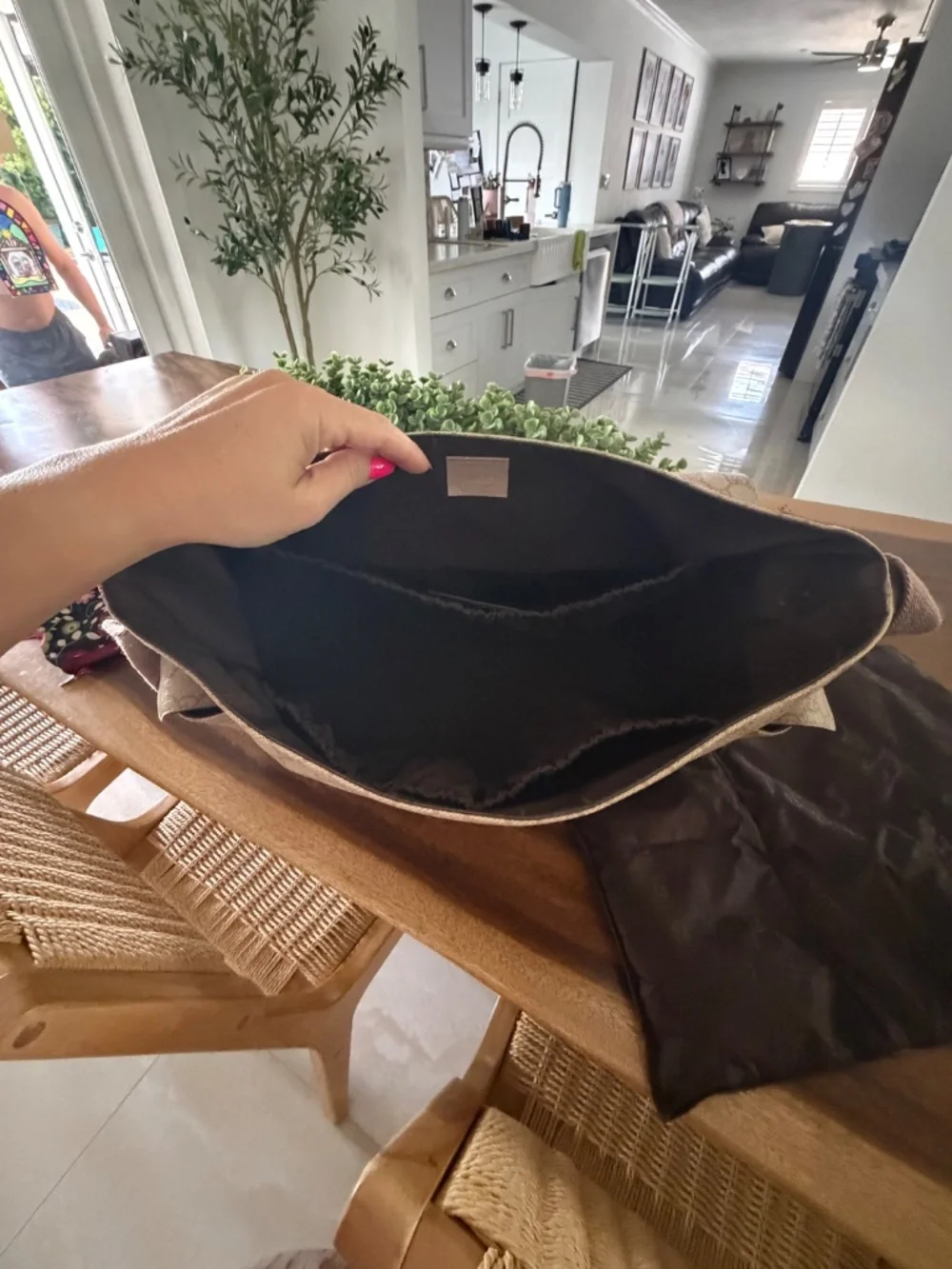 Gucci messenger baby bag